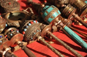 strumenti di preghiera tibetani